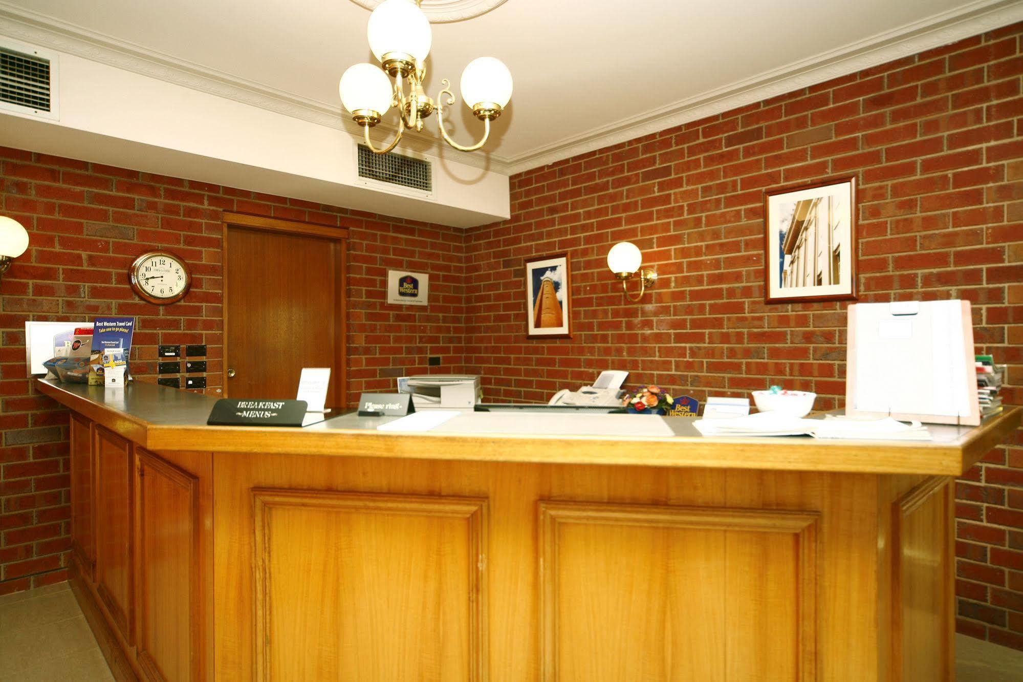 Burke And Wills Motor Inn スワン・ヒル エクステリア 写真